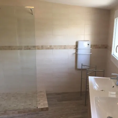 In With Pool Near Du Jouarres * Olonzac