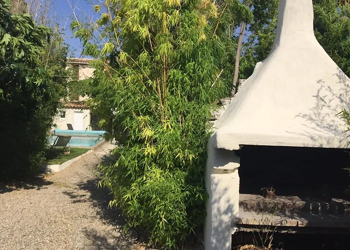 Villa In With Pool Near Du Jouarres